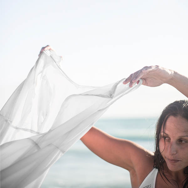 trash the dress sulla spiaggia - love folio-11