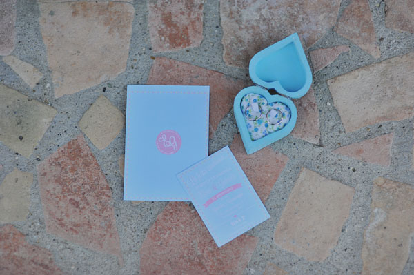 partecipazioni matrimonio in azzurro e rosa e scatolina portafedi