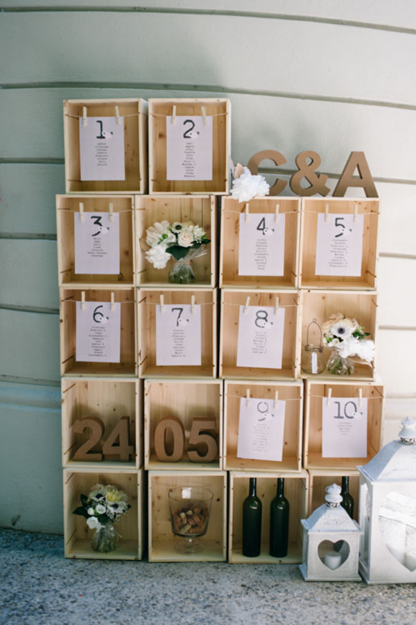 tableau de mariage con casse di vino