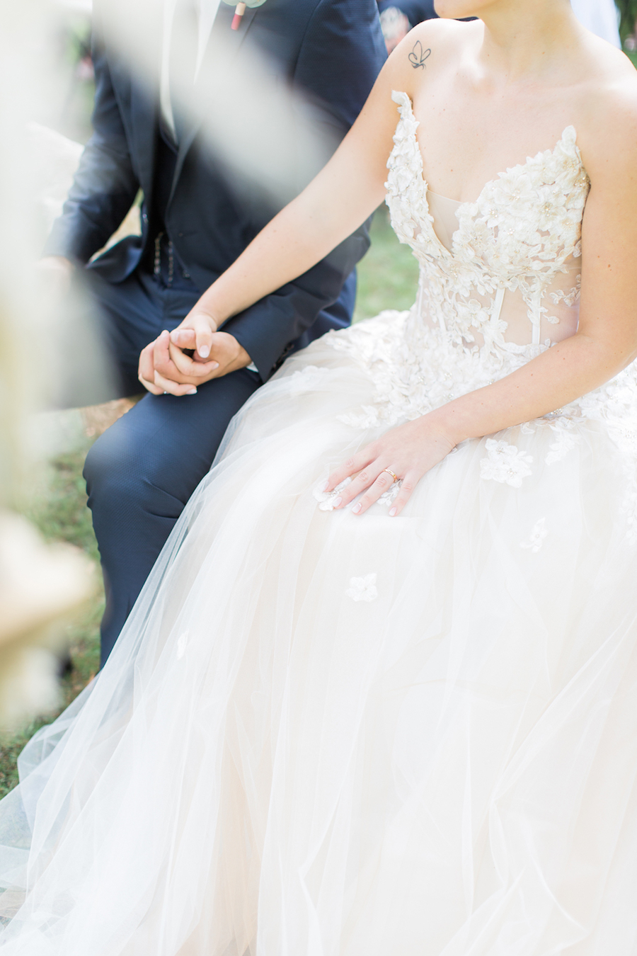abito da sposa con corpetto trasparente