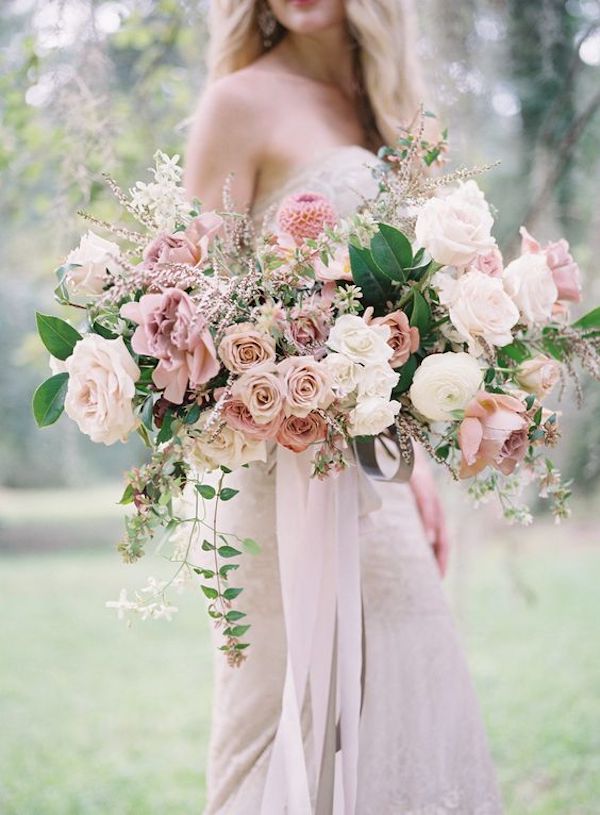 bouquet rosa e bianco romantico